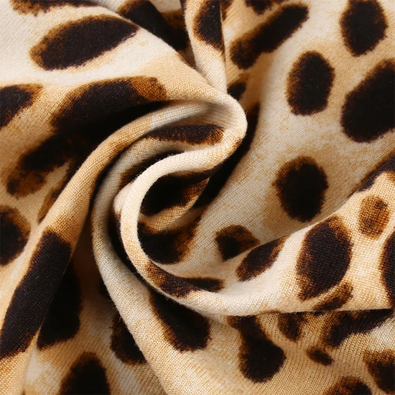 Top feminino com padrão leopardo, sem costas