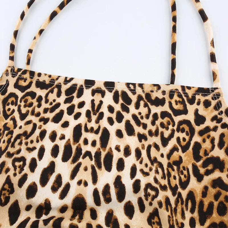 Top feminino com padrão leopardo, sem costas
