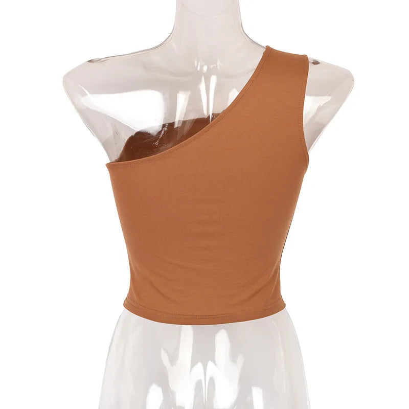 Top curto um ombro roupa de verão
